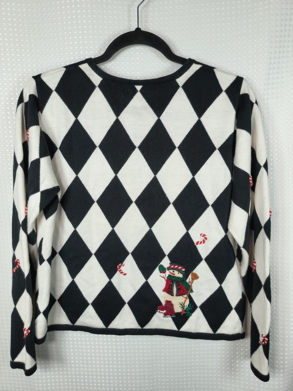 Marisa Christina Black & White Argyle Holiday Cardigan with Festive Appliques PM - Picture 3 of 7
